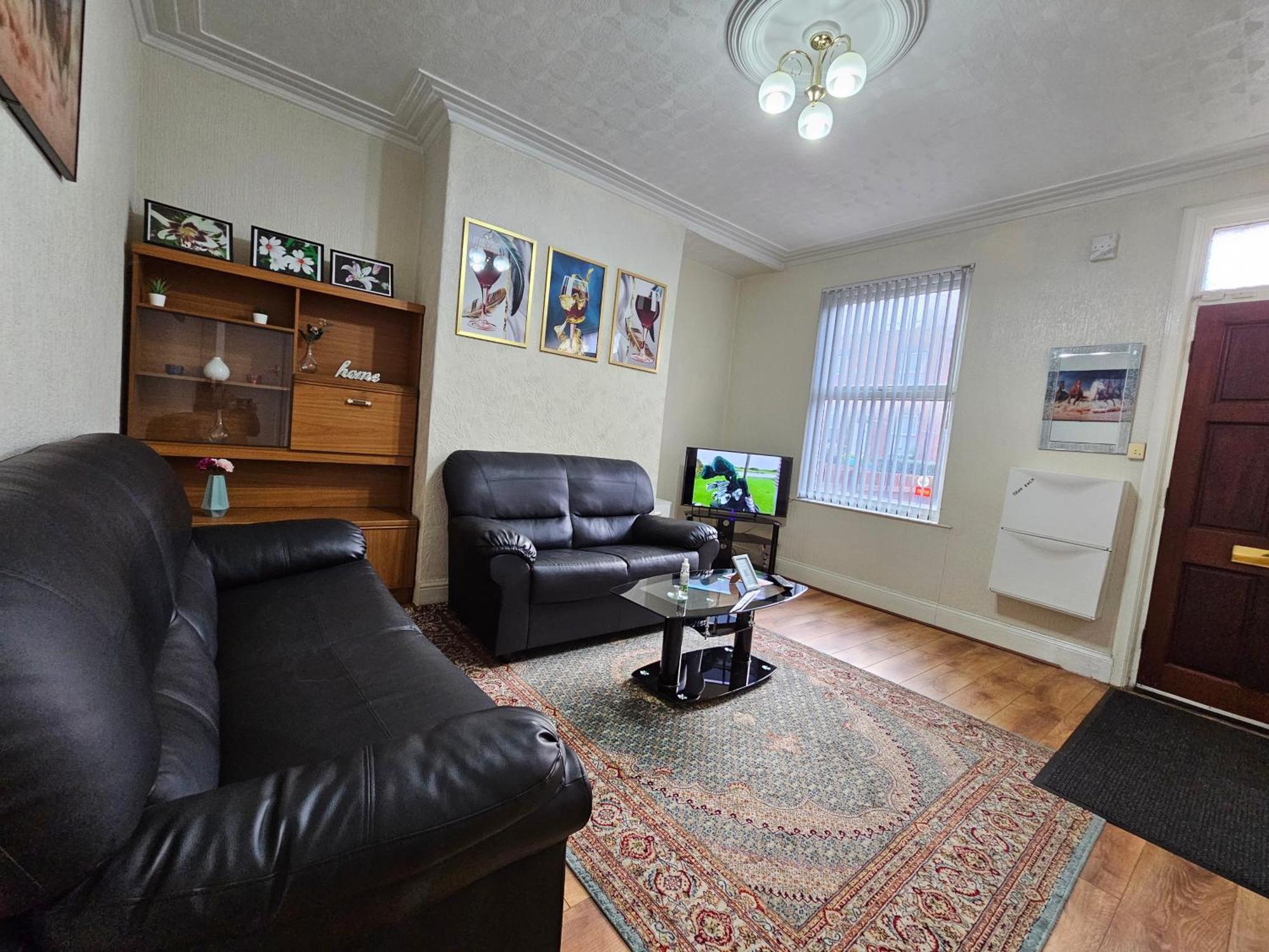 Hotel Bright Sunny, Double Bed With Garden, Tv And Wi-Fi Leeds  Exteriér fotografie
